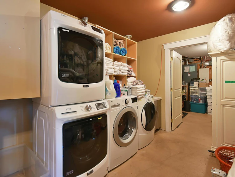 7545 Islets Place, Sechelt, BC, V7Z 0C5 - 29