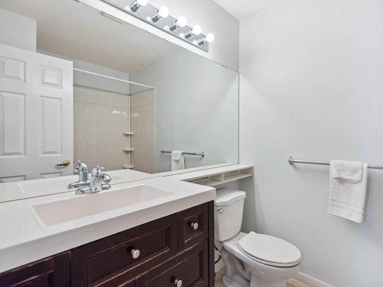 8736 163a Street, Surrey, BC, V4N 1C3 - 31