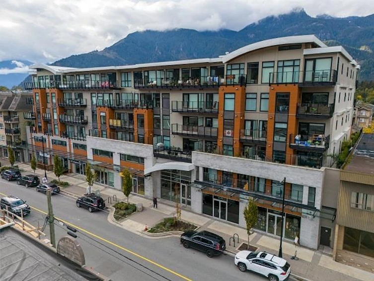 604-38033 Second Avenue, Squamish, BC, V8B 0C4 - 38