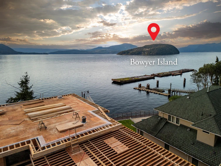 8925 Lawrence Way, West Vancouver, BC, V7W 2T7 - 3