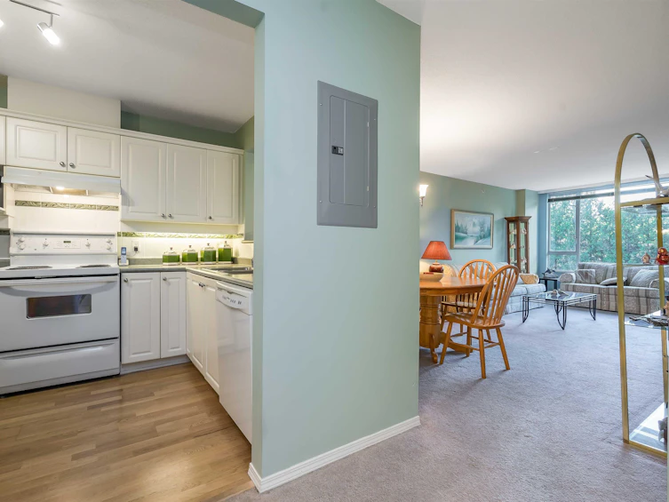310-12148 224 Street, Maple Ridge, BC, V2X 3N8 - 6