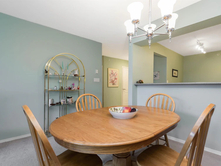310-12148 224 Street, Maple Ridge, BC, V2X 3N8 - 12