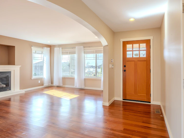 5540 Clayton Avenue, Sechelt, BC, V7Z 0V1 - 2
