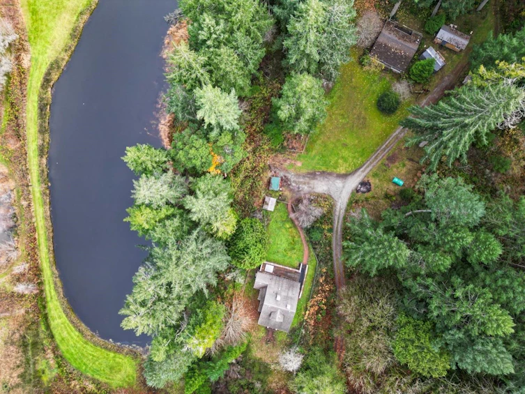 1305 Stalker Road, Pender Island, BC, V0N 2M1 - 4