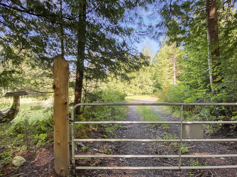 1305 Stalker Road, Pender Island, BC, V0N 2M1 - 8