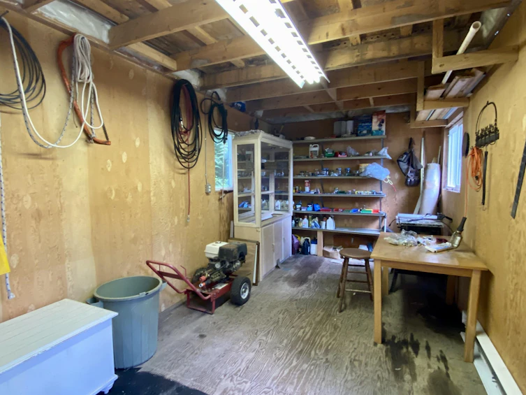 1305 Stalker Road, Pender Island, BC, V0N 2M1 - 30