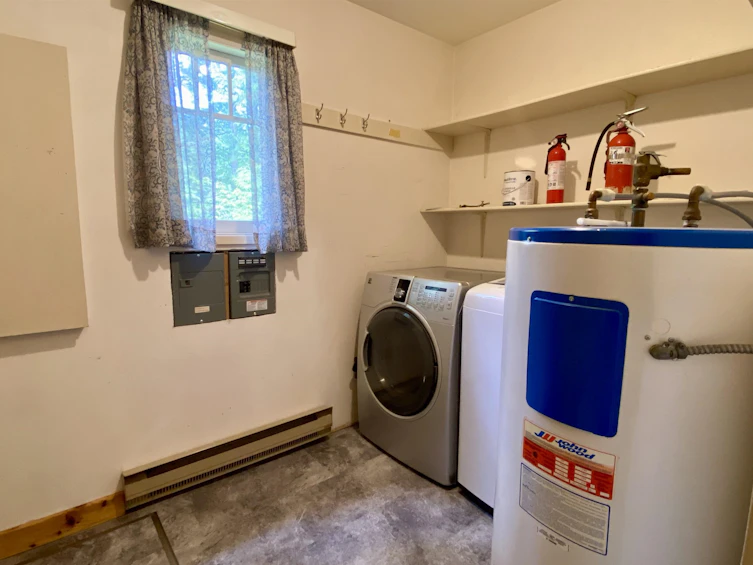 1305 Stalker Road, Pender Island, BC, V0N 2M1 - 23