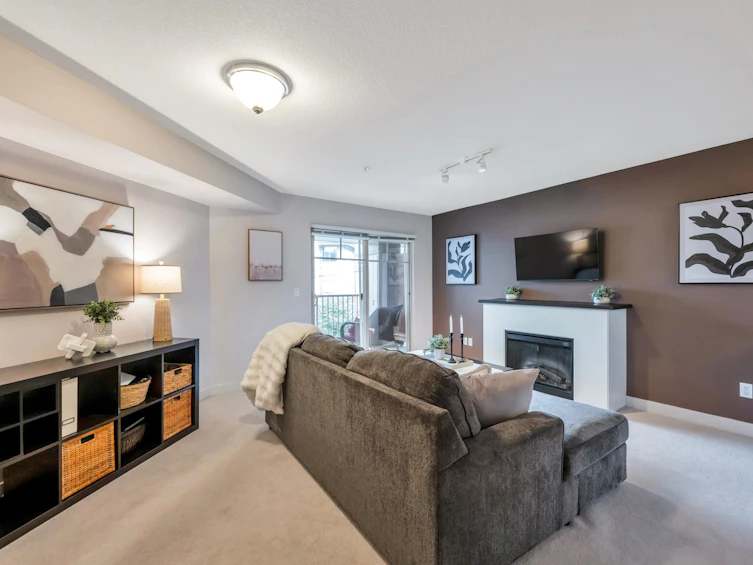 302-12248 224 Street, Maple Ridge, BC, V2X 8W6 - 8