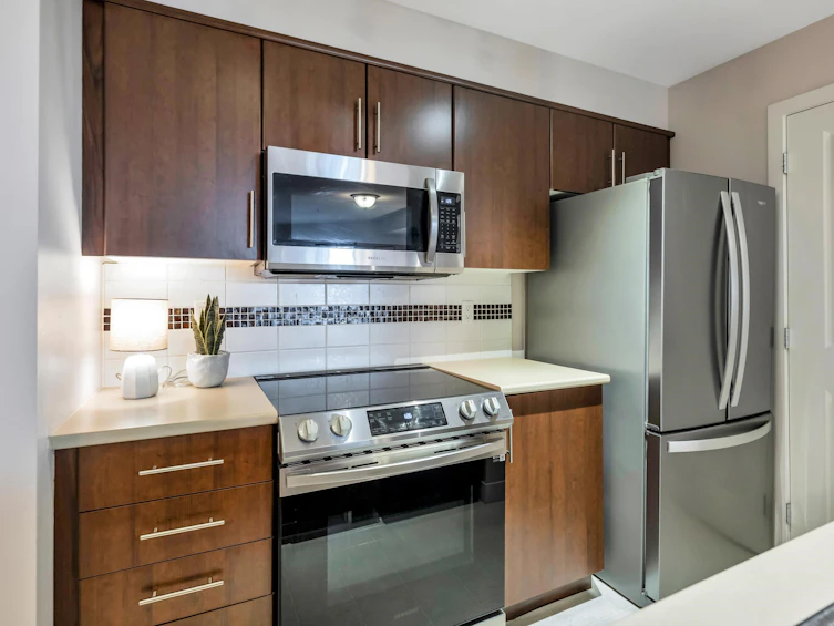302-12248 224 Street, Maple Ridge, BC, V2X 8W6 - 14