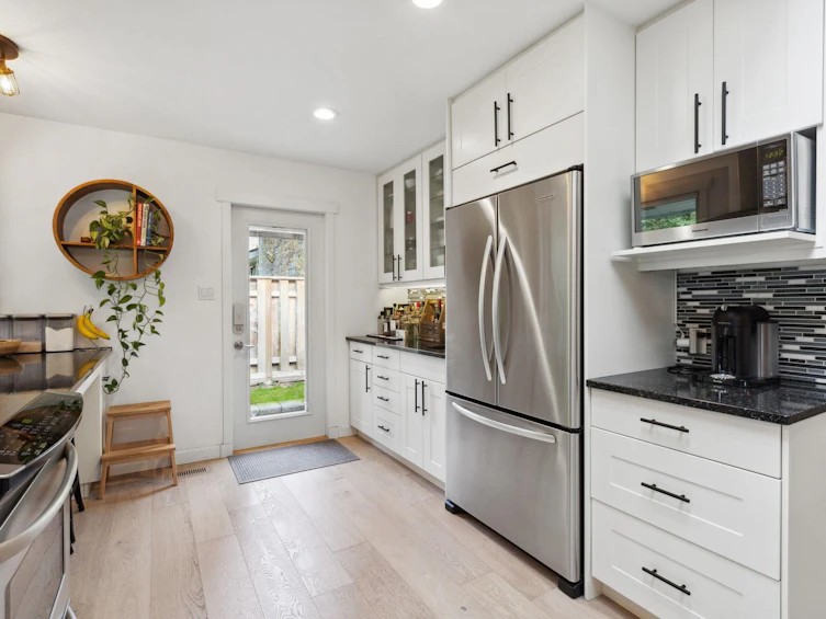 1937 Berkley Avenue, North Vancouver, BC, V7H 1Z4 - 16