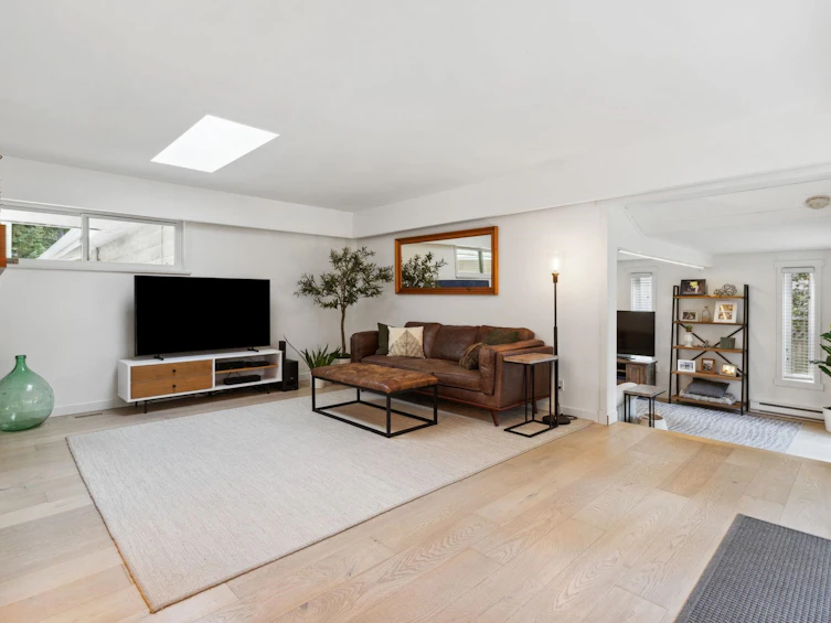 1937 Berkley Avenue, North Vancouver, BC, V7H 1Z4 - 17
