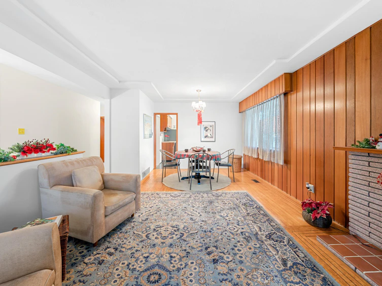 6987 Tyne Street, Vancouver, BC, V5S 3M4 - 6