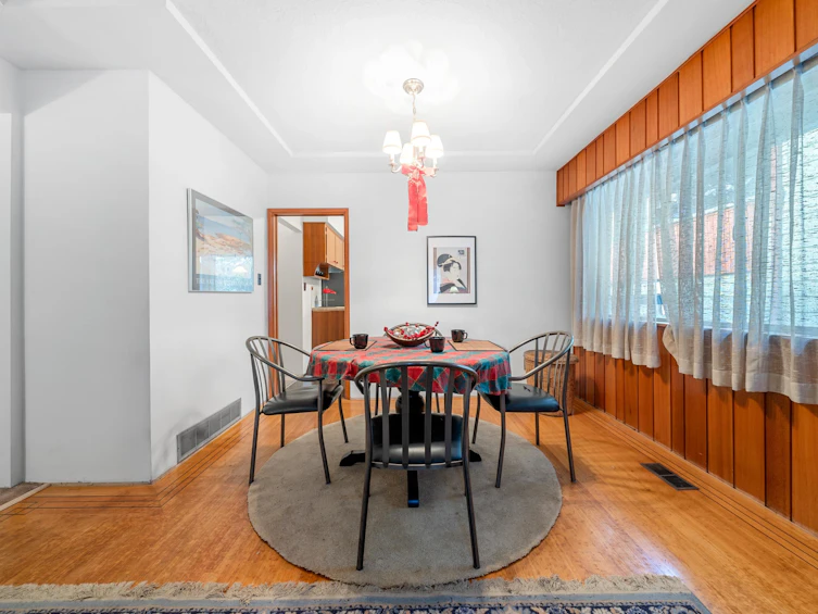 6987 Tyne Street, Vancouver, BC, V5S 3M4 - 11
