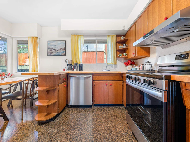 6987 Tyne Street, Vancouver, BC, V5S 3M4 - 14