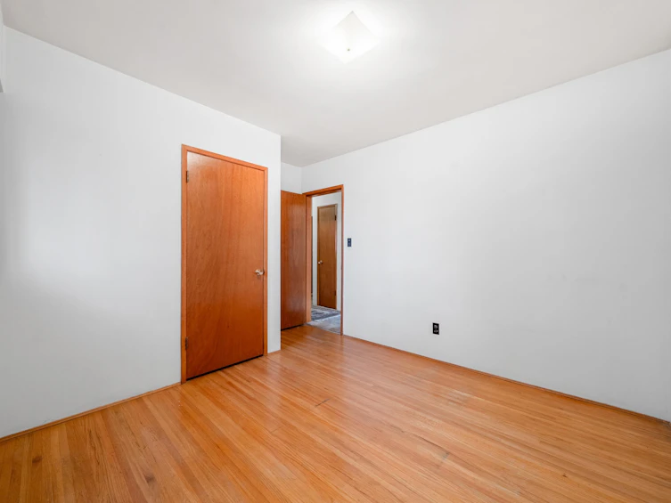 6987 Tyne Street, Vancouver, BC, V5S 3M4 - 24