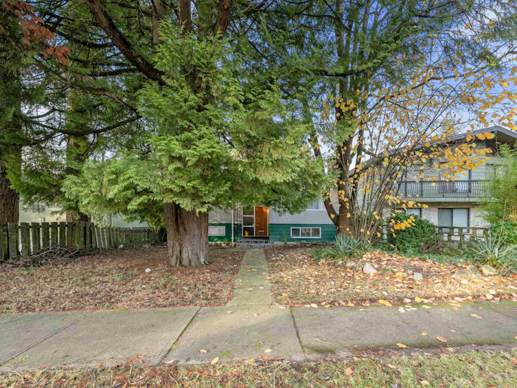 6987 Tyne Street, Vancouver, BC, V5S 3M4 - 40