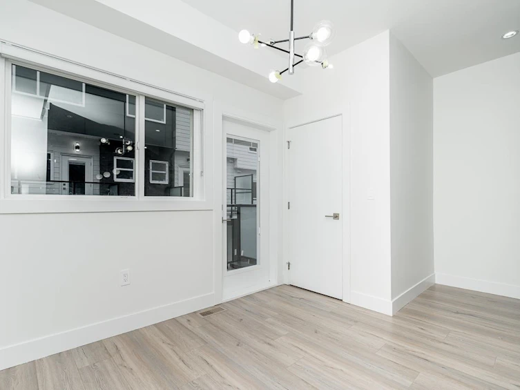 8-9652 162a Street, Surrey, BC, V4N 2E4 - 30