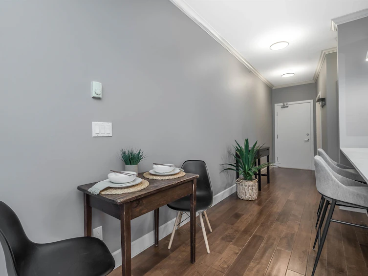 300-15268 18 Avenue, Surrey, BC, V4A 1W8 - 4