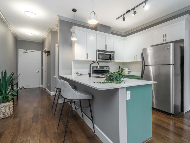 300-15268 18 Avenue, Surrey, BC, V4A 1W8 - 8