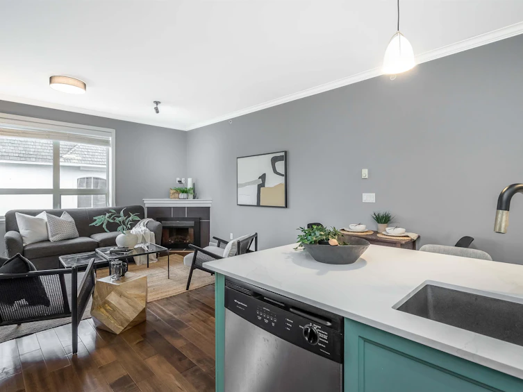 300-15268 18 Avenue, Surrey, BC, V4A 1W8 - 11