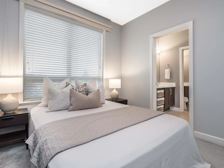 300-15268 18 Avenue, Surrey, BC, V4A 1W8 - 23
