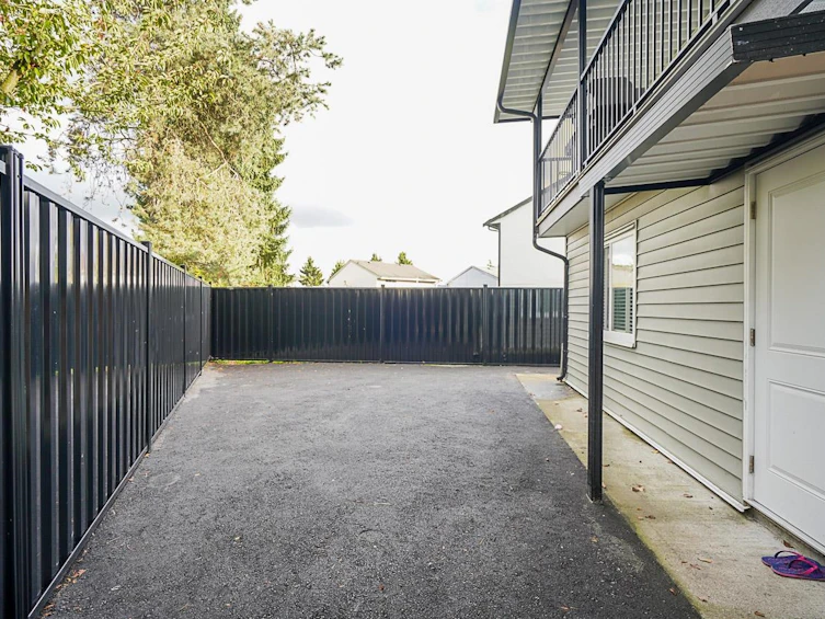 7346 129a Street, Surrey, BC, V3W 7E7 - 32