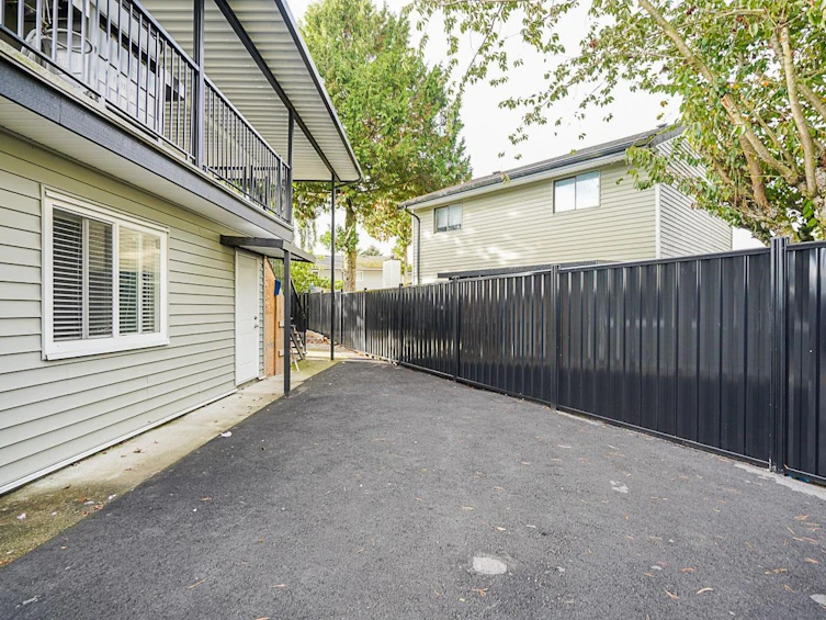 7346 129a Street, Surrey, BC, V3W 7E7 - 33