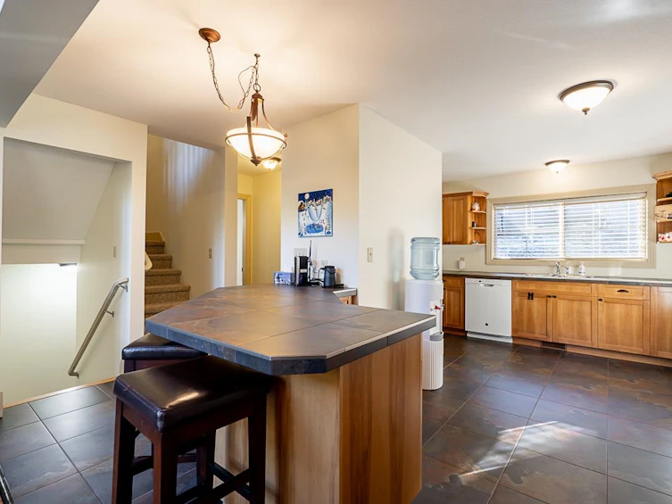 20548 Edelweiss Drive, Mission, BC, V0M 1A1 - 7