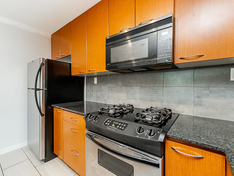 306-7138 Collier Street, Burnaby, BC, V5E 0A2 - 9