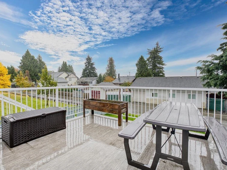 15286 84a Avenue, Surrey, BC, V3S 6H5 - 14