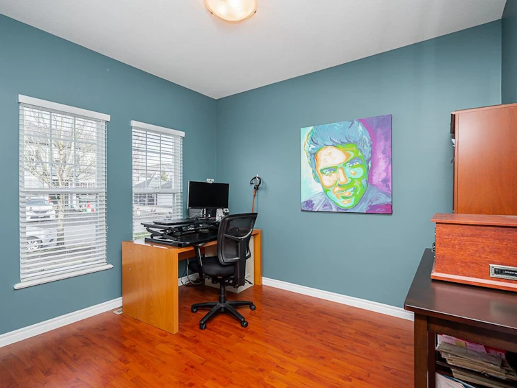 19488 Hoffmann Way, Pitt Meadows, BC, V3Y 2W8 - 19