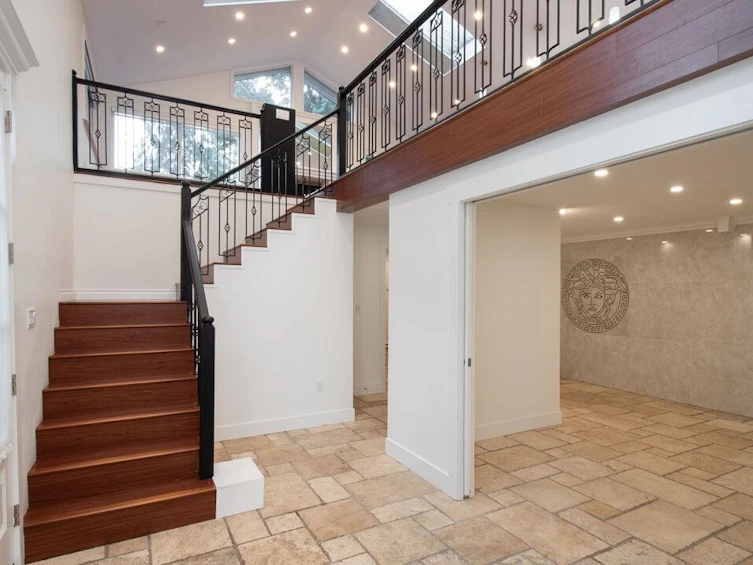 285 Rabbit Lane, West Vancouver, BC, V7S 1J1 - 4