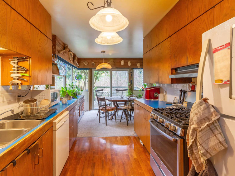 2345 172 Street, Surrey, BC, V3Z 9Z5 - 5