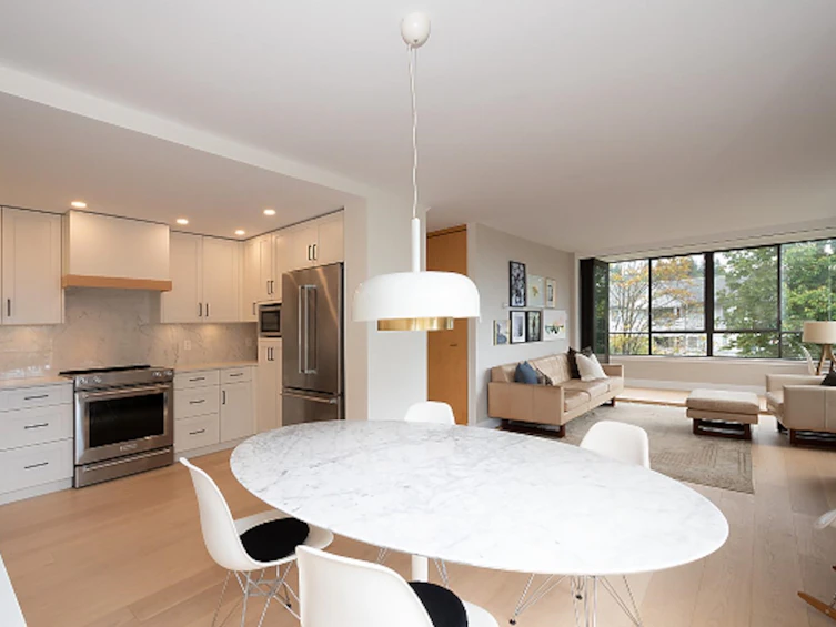 403-1412 Esquimalt Avenue, West Vancouver, BC, V7T 1K7 - 2