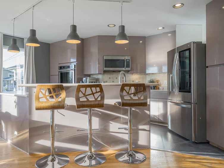 952 Habgood Street, Surrey, BC, V4B 4W6 - 8