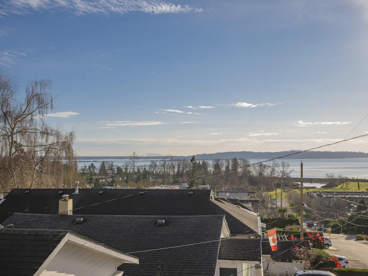 952 Habgood Street, Surrey, BC, V4B 4W6 - 27