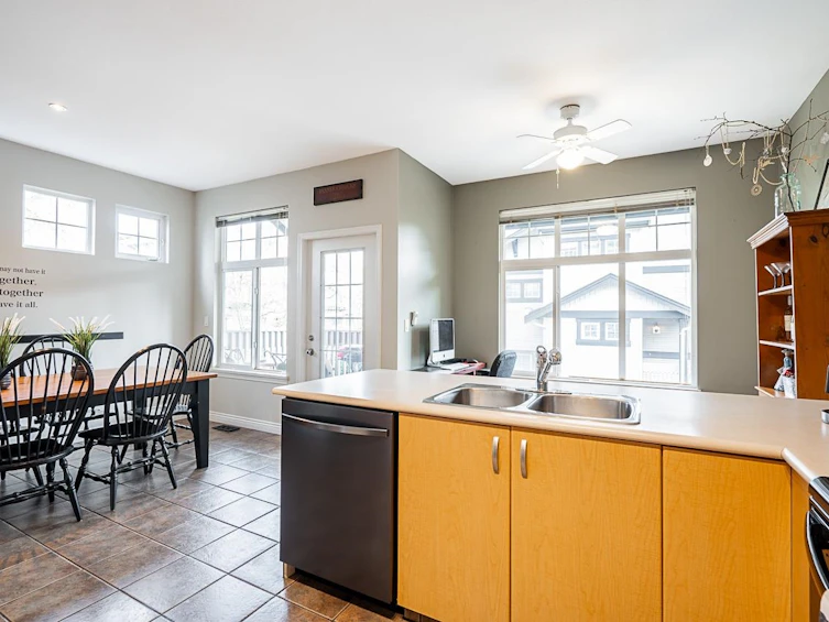 19-18828 69 Avenue, Surrey, BC, V4N 5L1 - 10