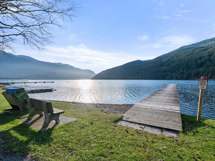 241 First Avenue, Cultus Lake, BC, V2R 4Y9 - 28
