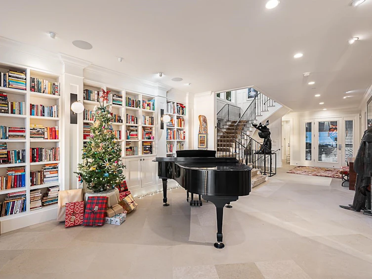 4382 Ross Crescent, West Vancouver, BC, V7W 1B2 - 10