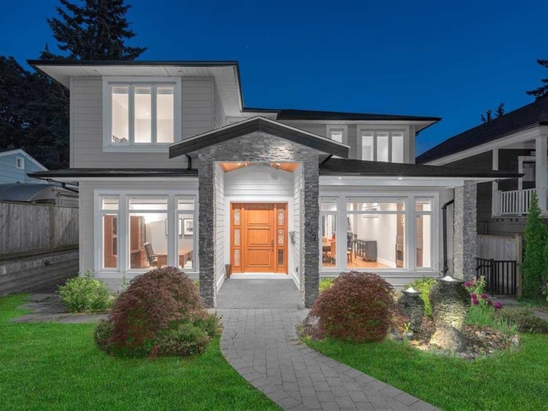 337 W 20th Street, North Vancouver BC V7M 1Y6