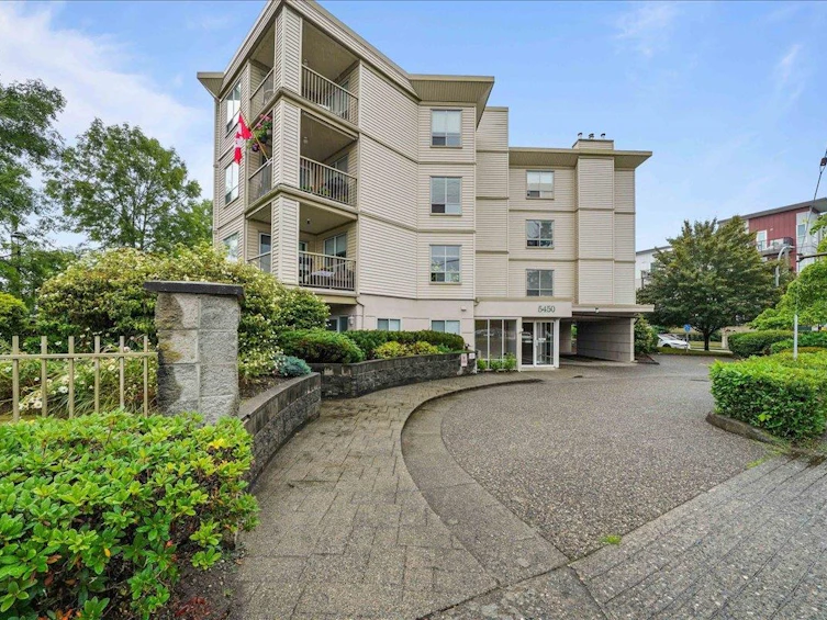 304-5450 208 Street, Langley, BC, V3A 2J9 - 30