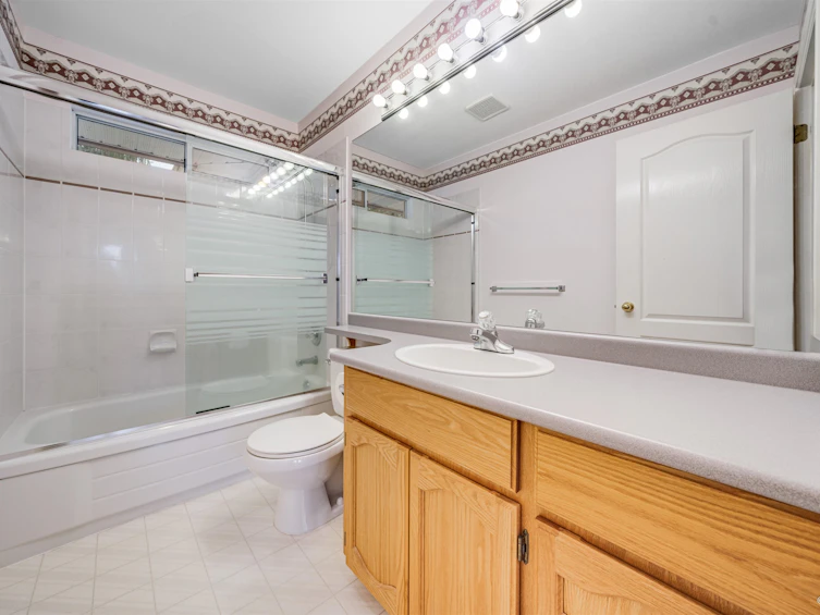16161 14b Avenue, Surrey, BC, V4A 9R3 - 32