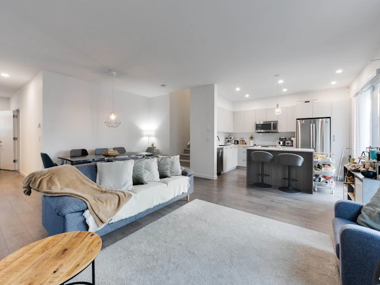 24-15255 Sitka Drive, Surrey, BC, V3S 0B1 - 6