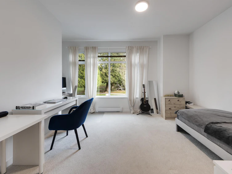 24-15255 Sitka Drive, Surrey, BC, V3S 0B1 - 14