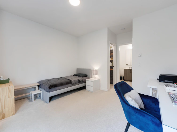 24-15255 Sitka Drive, Surrey, BC, V3S 0B1 - 15