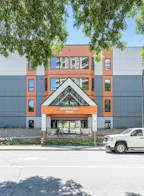 421 1150 Quayside Drive