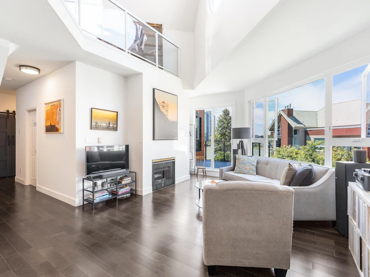 421-1150 Quayside Drive, New Westminster, BC, V3M 6E1 - 5