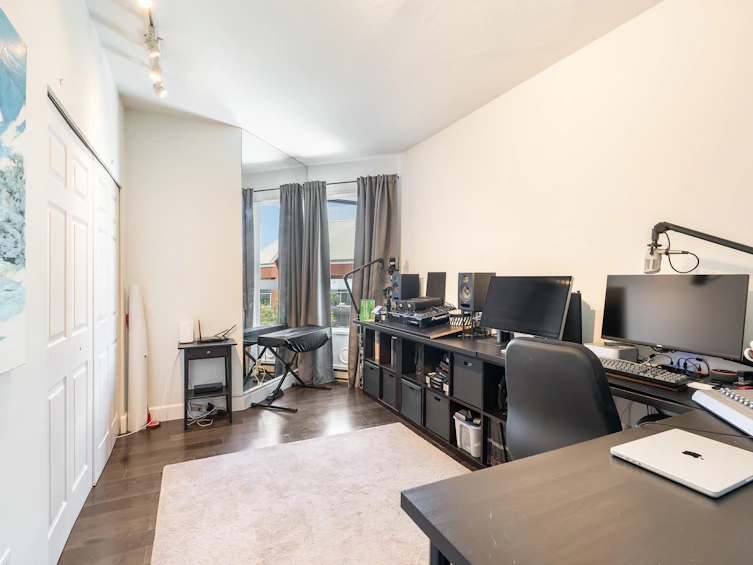 421-1150 Quayside Drive, New Westminster, BC, V3M 6E1 - 17