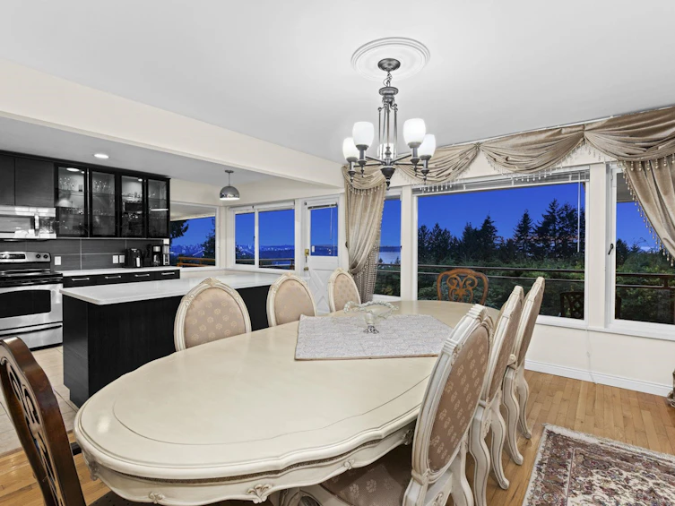 1230 Renton Road, West Vancouver, BC, V7S 2K9 - 8