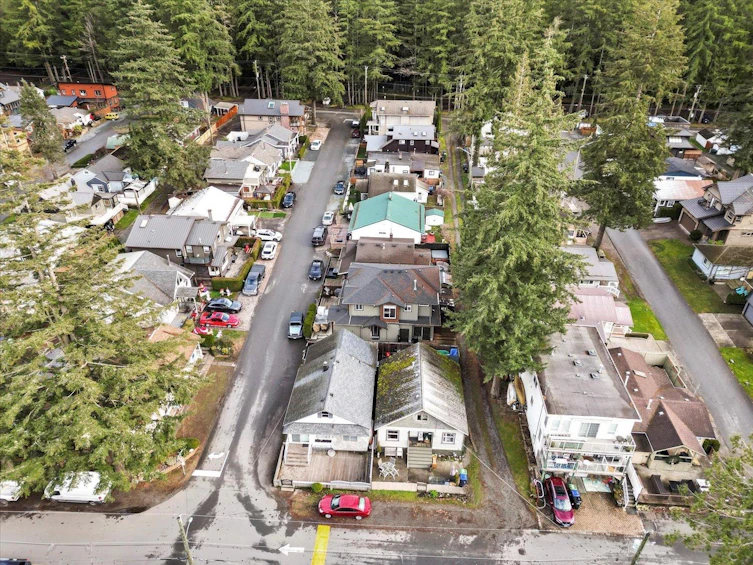 253 First Avenue, Cultus Lake, BC, V2R 4Z2 - 6